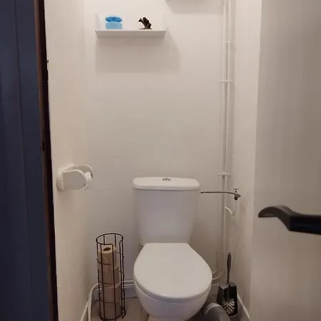 Hébergement de vacances Jolie Maison De Bourg équipée 10km D'ambert *